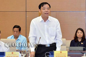 Kỷ luật nhiều cán bộ trong vụ tàu cá hỏng nằm bờ