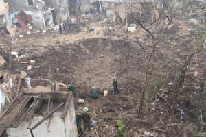 Hố sâu 2m, rộng hơn 40m tại tâm vụ nổ kinh hoàng ở Bắc Ninh