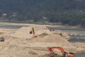 Thiếu cát, vật liệu san lấp ở miền Trung và Tây Nam Bộ Thiếu cát, vật liệu san lấp ở miền Trung và Tây Nam Bộ