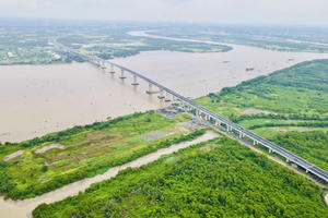 Những ngày ‘nước rút’ trên các tuyến kết nối siêu sân bay Long Thành Những ngày ‘nước rút’ trên các tuyến kết nối siêu sân bay Long Thành