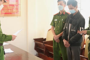 Bắt “cò đất” lừa đảo chiếm đoạt 1,5 tỷ đồng để chơi tiền ảo