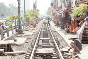 Xem nhẹ trách nhiệm người đứng đầu khi có TNGT đường sắt?