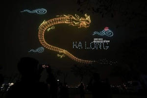 Quảng Ninh: Drone light hứa hẹn mang đến trải nghiệm thú vị tại Carnaval Hạ Long 2024
