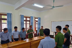 Nghệ An: Khởi tố, bắt giam Hiệu trưởng trường dân tộc bán trú ở huyện Kỳ Sơn