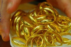 Giá vàng hôm nay 28/8: Vàng SJC đi ngang