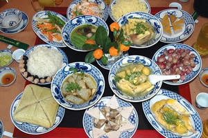 Ăn uống trong 3 ngày tết: Làm thế nào để không mắc sai lầm?