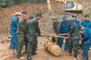 Đào móng nhà, phát hiện quả bom gần 350 kg còn nguyên kíp nổ