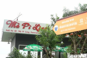 Dư luận phẫn nộ, tẩy chay công trình 7 tầng sừng sững trên đỉnh Mã Pì Lèng