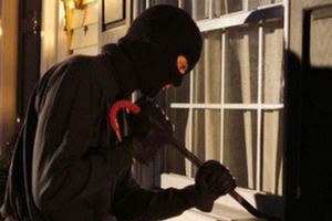 Đắk Lắk: Tên trộm manh động, đột nhập phòng làm việc của lãnh đạo huyện