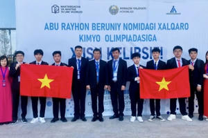 Học sinh trường THPT Phan Bội Châu giành 2 Huy chương vàng tại Olympic Hóa học Quốc tế