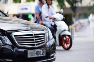 Slide - Điểm tin thị trường: Đấu giá biển số xe, bao giờ thực hiện?