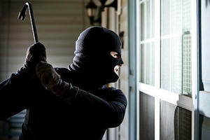 Bắt đối tượng trộm cắp trong khu cách ly y tế tập trung