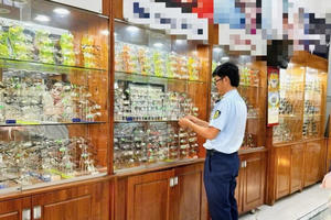 Quản lý thị trường tỉnh Bình Thuận tịch thu hàng hóa không rõ nguồn gốc, xuất xứ Quản lý thị trường tỉnh Bình Thuận tịch thu hàng hóa không rõ nguồn gốc, xuất xứ