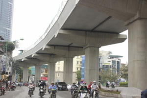 Cận cảnh tuyến Metro Nhổn - ga Hà Nội: Nơi gọn gàng, chỗ ngổn ngang