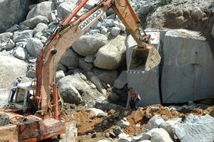 Đóng cửa mỏ đá vôi Bản Lỏng để bảo vệ tài nguyên chưa khai thác