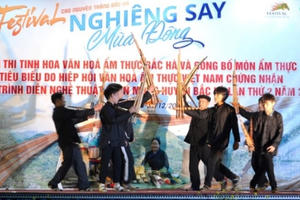 Về Bắc Hà nghe khèn Mông, thưởng thức không gian ẩm thực