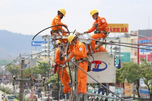 EVNCPC: Bảo đảm cấp điện trong dịp nghỉ Lễ 30/4 và 1/5 EVNCPC: Bảo đảm cấp điện trong dịp nghỉ Lễ 30/4 và 1/5