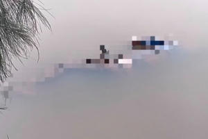 Nam Định: Bàng hoàng phát hiện thi thể người đàn ông dưới mương nước Nam Định: Bàng hoàng phát hiện thi thể người đàn ông dưới mương nước