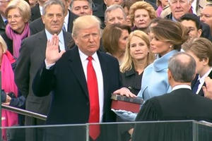 Bản tin Quốc tế Plus số 4: Donald Trump tuyên thệ nhậm chức