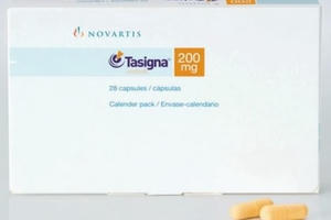 Vì sao thuốc Tasigna 200mg có giá trúng thầu giảm từ 707.435 đồng/viên xuống 241.000/viên? Vì sao thuốc Tasigna 200mg có giá trúng thầu giảm từ 707.435 đồng/viên xuống 241.000/viên?