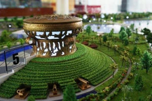 Gạo cứu đói và công trình “hoành tráng mang tầm thế kỷ”