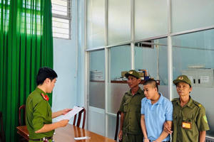 Tạm giam đối tượng có nhiều tiền án đột nhập Xí nghiệp thủy sản trộm tài sản