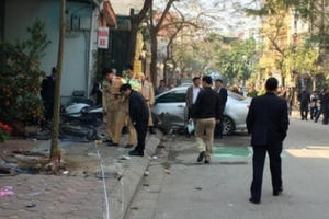 Tuyển tài xế Camry đâm chết 3 người, Chi cục Thuế Ba Đình sai không?