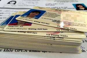 Thông tin mới nhất về việc cấp, đổi lại Giấy phép lái xe theo phân hạng mới