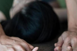 Dụ dỗ bé gái quan hệ tình dục, nam thanh niên bị khởi tố