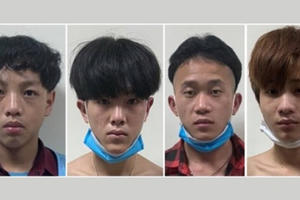 4 đối tượng cùng hiếp dâm bé gái 13 tuổi