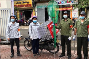 Hà Nội: Quận Ba Đình lập đội phản ứng nhanh bắt chó thả rông