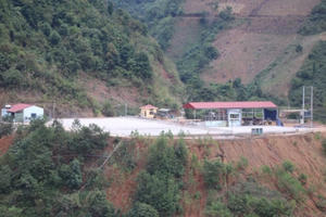 Sìn Hồ (Lai Châu): Xưởng chế biến sắn xây dựng trái phép, xả thải gây ô nhiễm môi trường