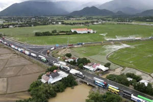 Đèo Cổ Mã - Khánh Hòa thông xe sau nhiều ngày ách tắc kéo dài