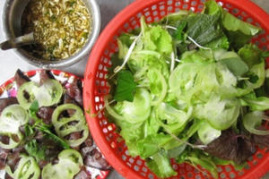 Về Sa Huỳnh ăn cá thả mắm lù