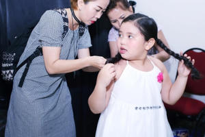 Mẹ dancer nhí 7 tuổi Phương Vy lần đầu tiết lộ về con gái