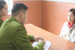 Quảng Ninh: Nhân viên ngân hàng làm sổ tiết kiệm giả lừa 8,4 tỷ