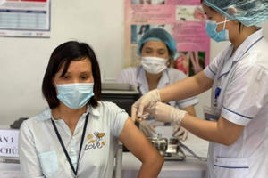 Quảng Ngãi triển khai tiêm mũi 3 vaccine phòng Covid-19