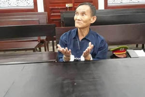 Đâm chết nhân viên xe buýt vì ghen tuông mù quáng