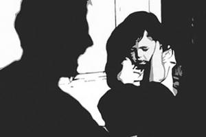 Ninh Bình: Khởi tố gã hàng xóm nhiễm HIV xâm hại tình dục bé gái 11 tuổi