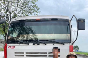 Phát hiện lái xe dương tính với ma túy tổng hợp khi lưu thông trên tuyến QL1A