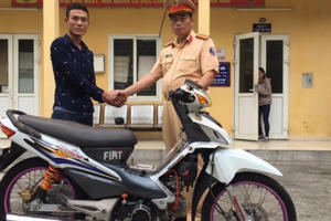 Hà Nội: Xe máy sau một năm "phiêu bạt" đã trở về với chủ
