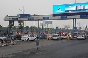 Các cảng hàng không sẽ dừng thu phí vào sân bay nếu Bộ GTVT đồng ý?