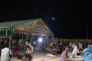 Quảng Nam: Yêu cầu xét nghiệm toàn bộ người lao động Công ty Giày Rieker