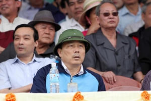 Bầu Đệ và những 'pha' ồn ào của CLB Thanh Hóa