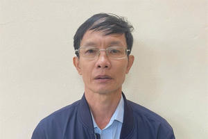 Khởi tố, bắt tạm giam đối tượng lừa đảo, chiếm đoạt tài sản với số tiền lên đến hơn 20 tỷ đồng Khởi tố, bắt tạm giam đối tượng lừa đảo, chiếm đoạt tài sản với số tiền lên đến hơn 20 tỷ đồng