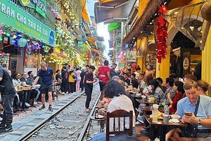 Bộ Xây dựng đề xuất tăng nặng mức phạt đối với vi phạm trong hoạt động đường bộ Bộ Xây dựng đề xuất tăng nặng mức phạt đối với vi phạm trong hoạt động đường bộ