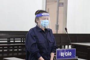 Khánh Hòa: Làm giả 4 sổ đỏ để chiếm đoạt 2,4 tỷ đồng của nhiều người