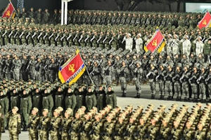 Triều Tiên duyệt binh chào mừng thành công Đại hội Đảng
