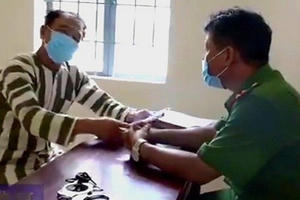 Cầm cố sổ đỏ giả, chiếm đoạt 2,5 tỷ đồng