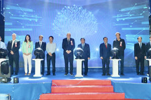 Phó Thủ tướng Nguyễn Chí Dũng dự khánh thành Nhà máy Coherent ngành bán dẫn tại Đồng Nai